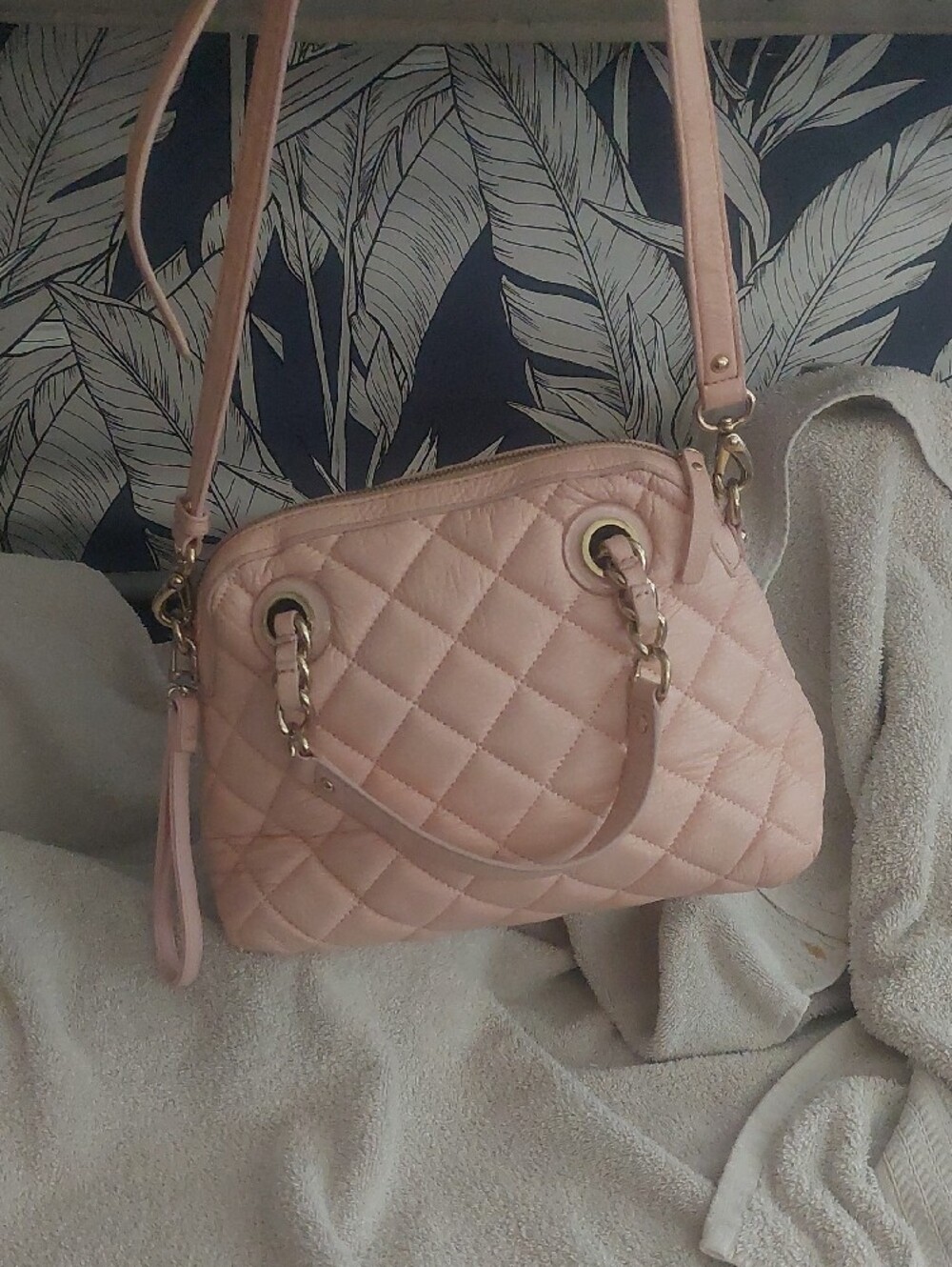 kate spade Quilted Light Pink Crossbody Bag with Gold Hardware - Picture 4 of 7